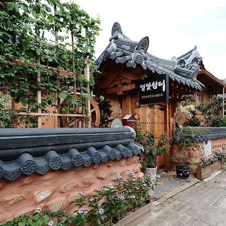 Starlight Rest Area Hotel Jeonju Buitenkant foto
