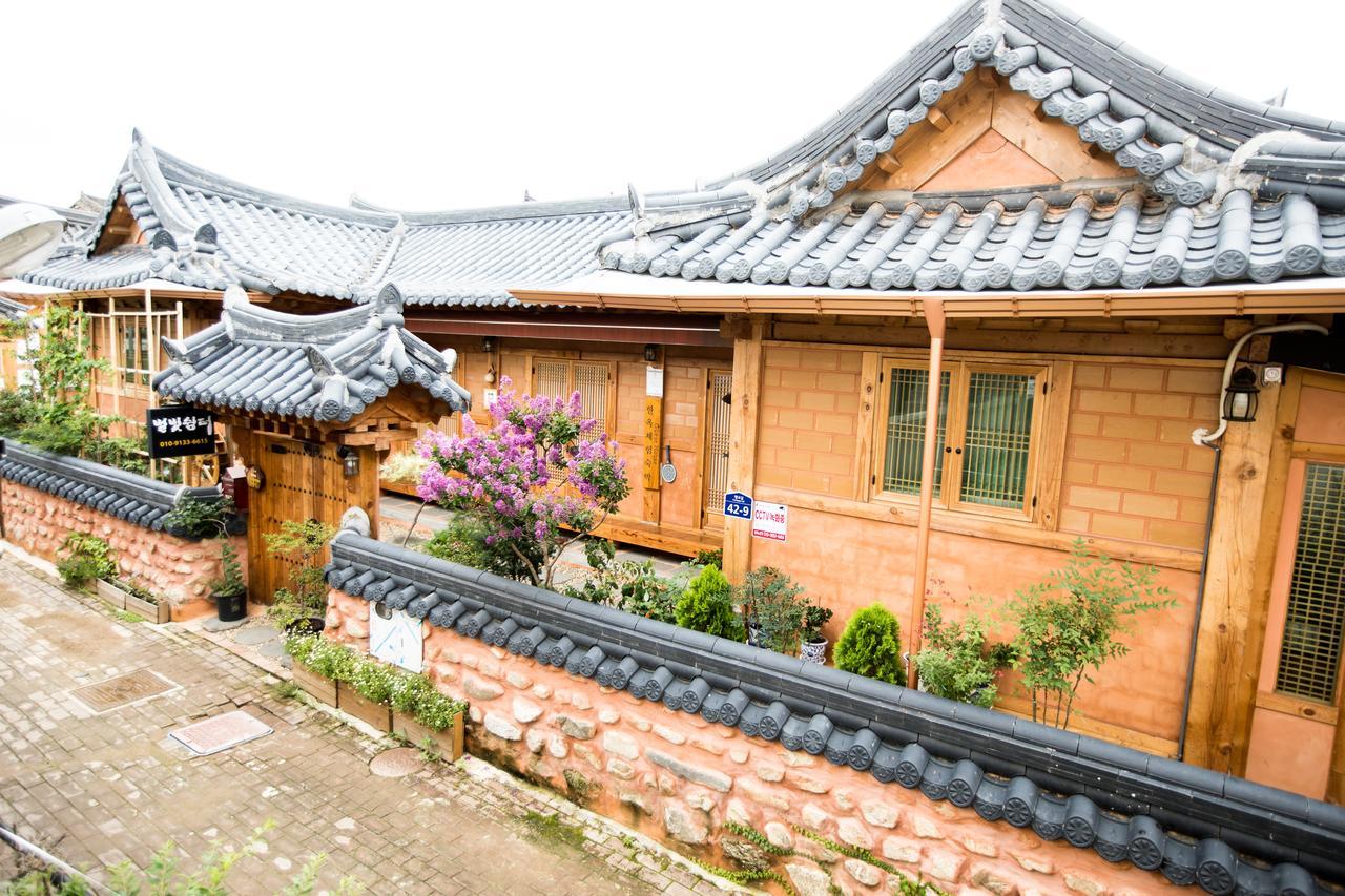 Starlight Rest Area Hotel Jeonju Buitenkant foto
